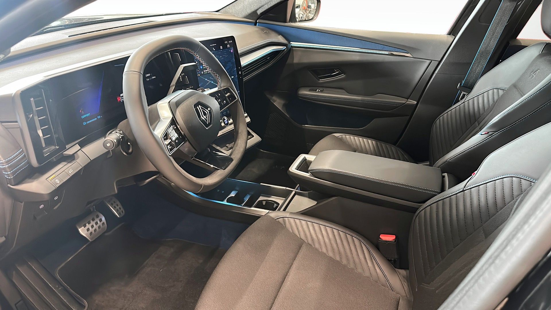Renault Scenic E-Tech 87 kWh 2024, bild 7/10