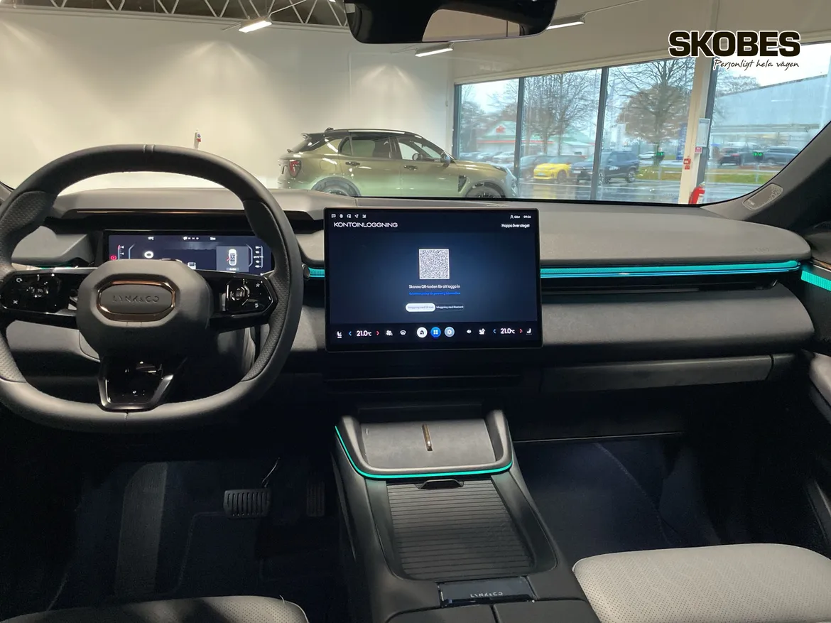 Lynk & Co 08 PHEV