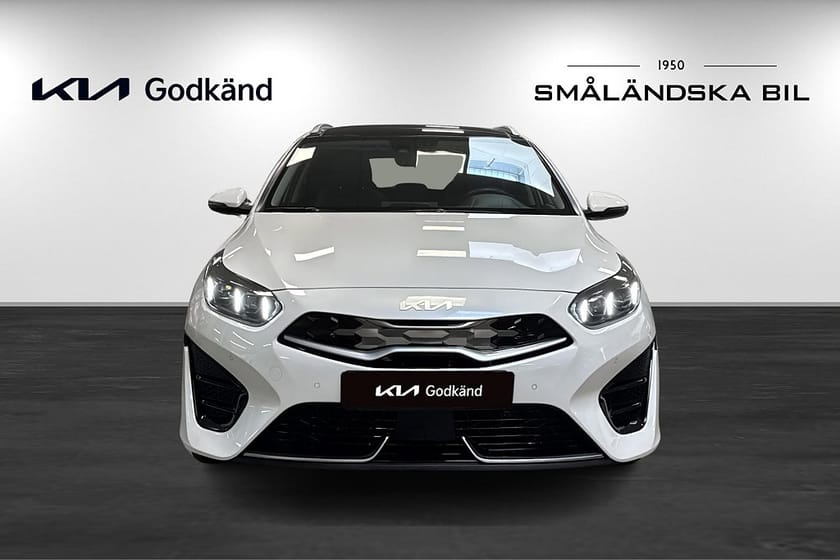 Bild 2 av Kia Ceed Sportswagon Plug-in Hybrid SW PHEV Advance Plus Panorama *Kia Godkänd*