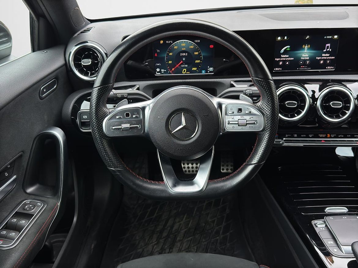 Mercedes-Benz A 180, bild 12 av 20
