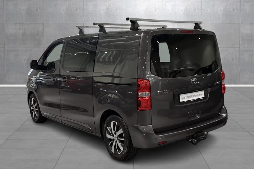 Bilde 3 av Toyota Proace 1,5 diesel manuell Medium L1 Comfort, varmer, h-feste