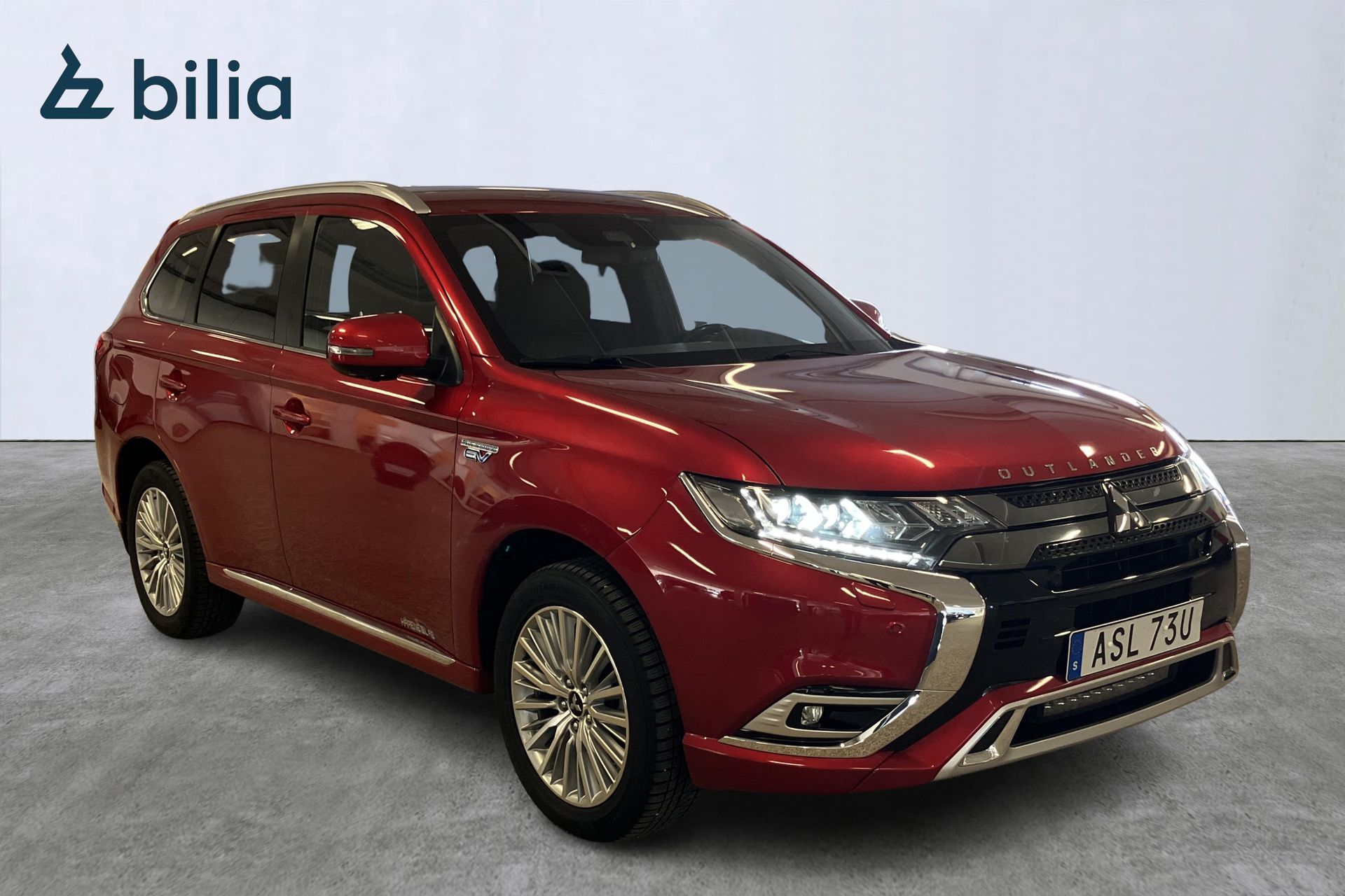 Mitsubishi Outlander 2020, bild 2/10