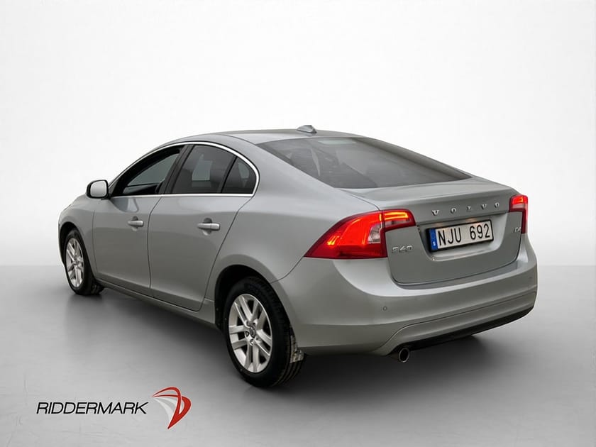 Bild 5 av Volvo S60 D4 Momentum Läder Värmare Rattvärme P-Sensorer
