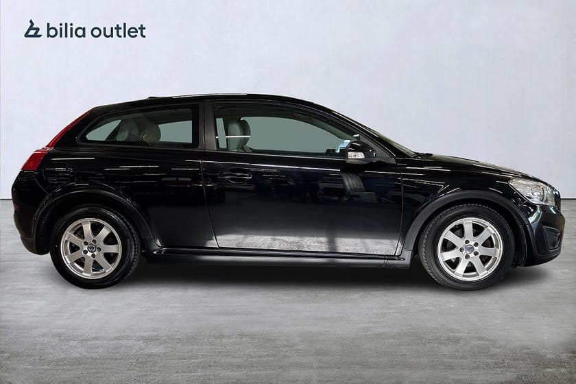 Bild 5 av Volvo C30 D2 Summum 116hk P-värm Läder P-sensor KamremBytt