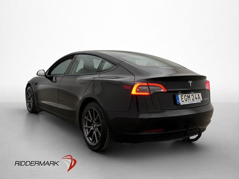Bild 5 av Tesla Model 3 Long Range AWD Dragkrok Pano AP Svensksåld