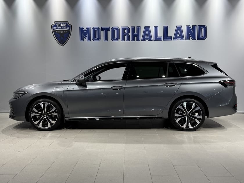 Bild 1 av Volkswagen Passat Variant eHybrid
