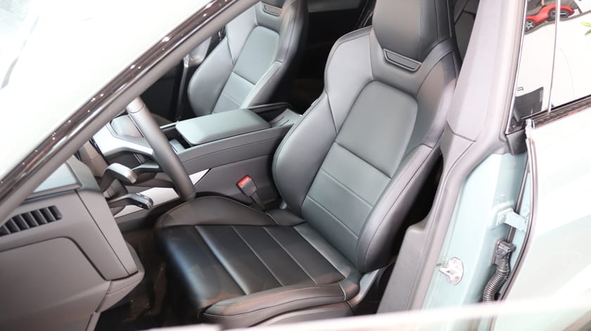 Bild 4 av Porsche Cayenne Electric 