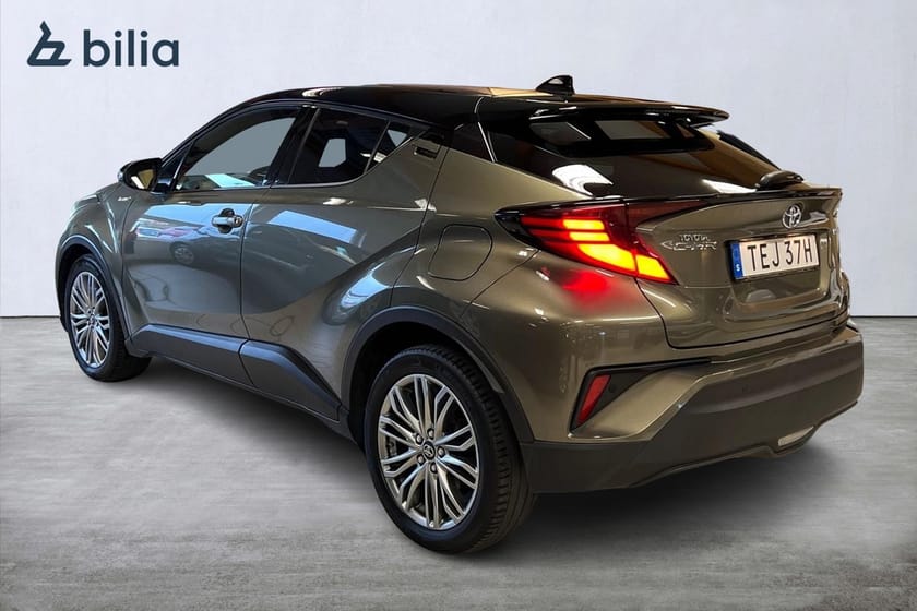 Bild 3 av Toyota C-HR Hybrid 1,8 EXECUTIVE JBL BI-TONE VINTERHJUL