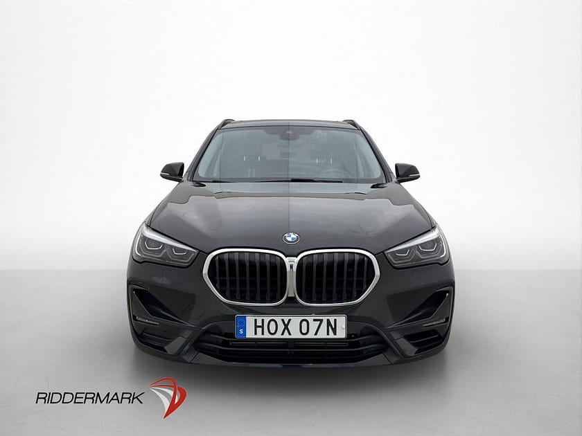 Bild 2 av BMW X1 xDrive25e 220hk Panorama Head Up Drag Navi Sensorer