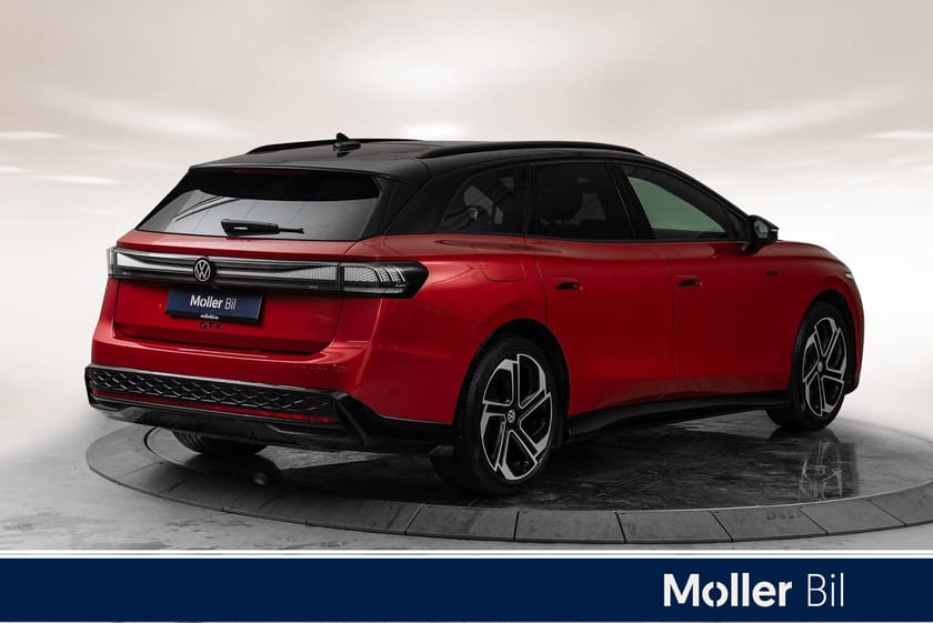 Bilde 4 av Volkswagen ID.7 GTX Tourer