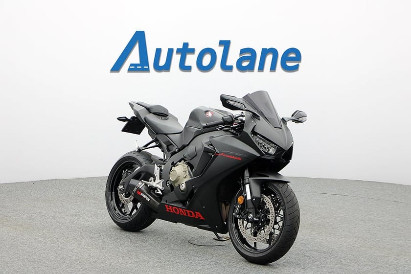Bild 1 av Honda Powersports CBR1000RR CBR1000RR* Scorpion Ljuddämpare, Nytt bakdäck