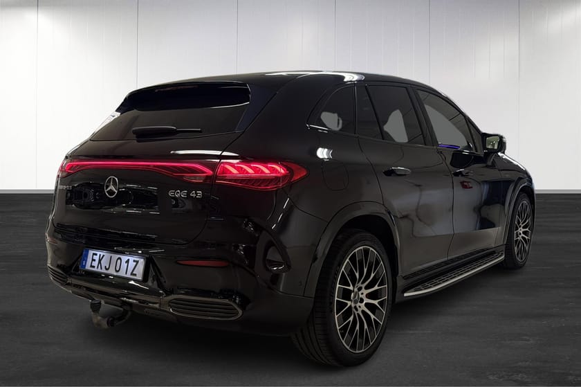 Bild 5 av Mercedes-Benz AMG EQE SUV 43 4MATIC