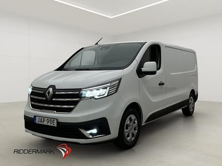 Renault Trafic Skåpbil L2 Värmare LED Dragkrok CARPLAY B-Kamera Moms