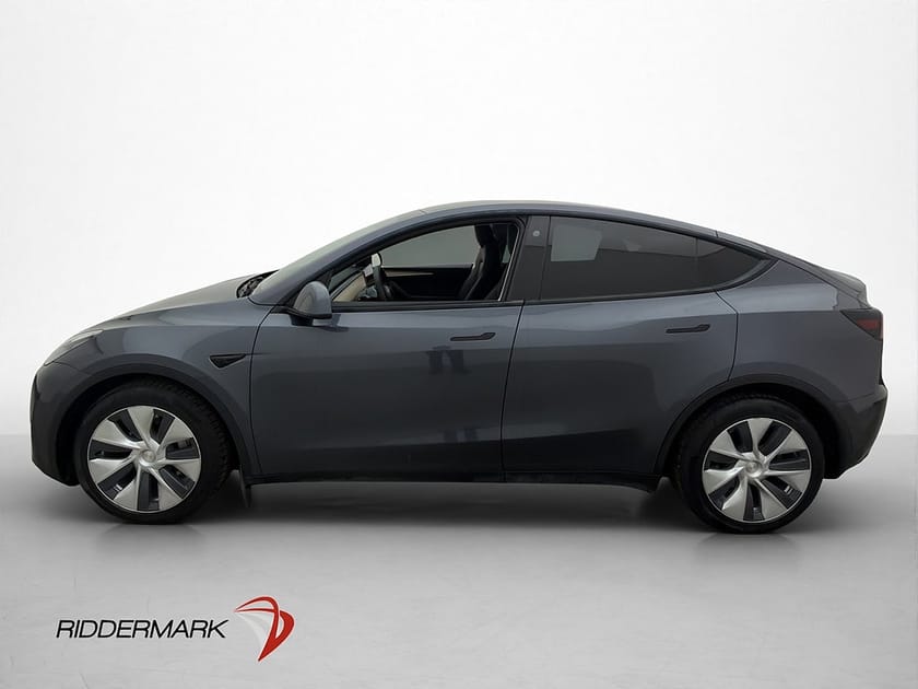 Bild 5 av Tesla Model Y Long Range AWD 514hk Dragkrok Autopilot Pano