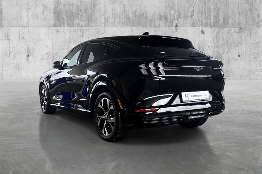 Bilde 3 av Ford Mustang Mach-E Long Range LR RWD 610km WLTP/B&O/Glasstak/Adaptiv Cruise+++