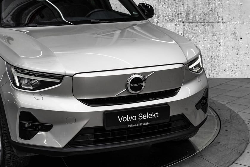 Bilde 2 av Volvo XC40 Recharge Twin Plus AWD Hengerfeste