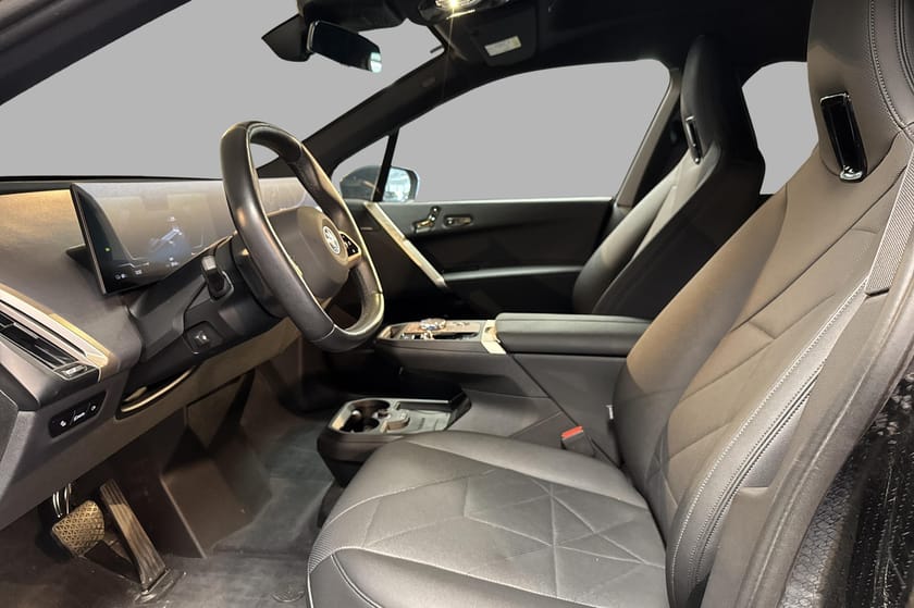 Bilde 5 av BMW iX xDrive40 Fully Charged, Skylounge, Comf.Ac, H/K, Laser