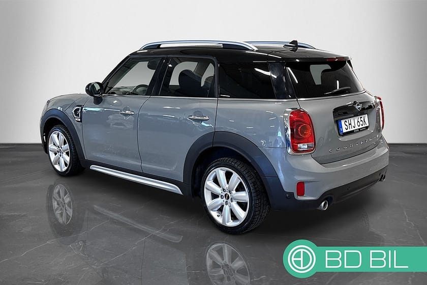 Bild 3 av MINI Countryman Cooper S PANORAMA HUD FÅ BRUKARE  KAMPANJ 3,95% RÄNTA