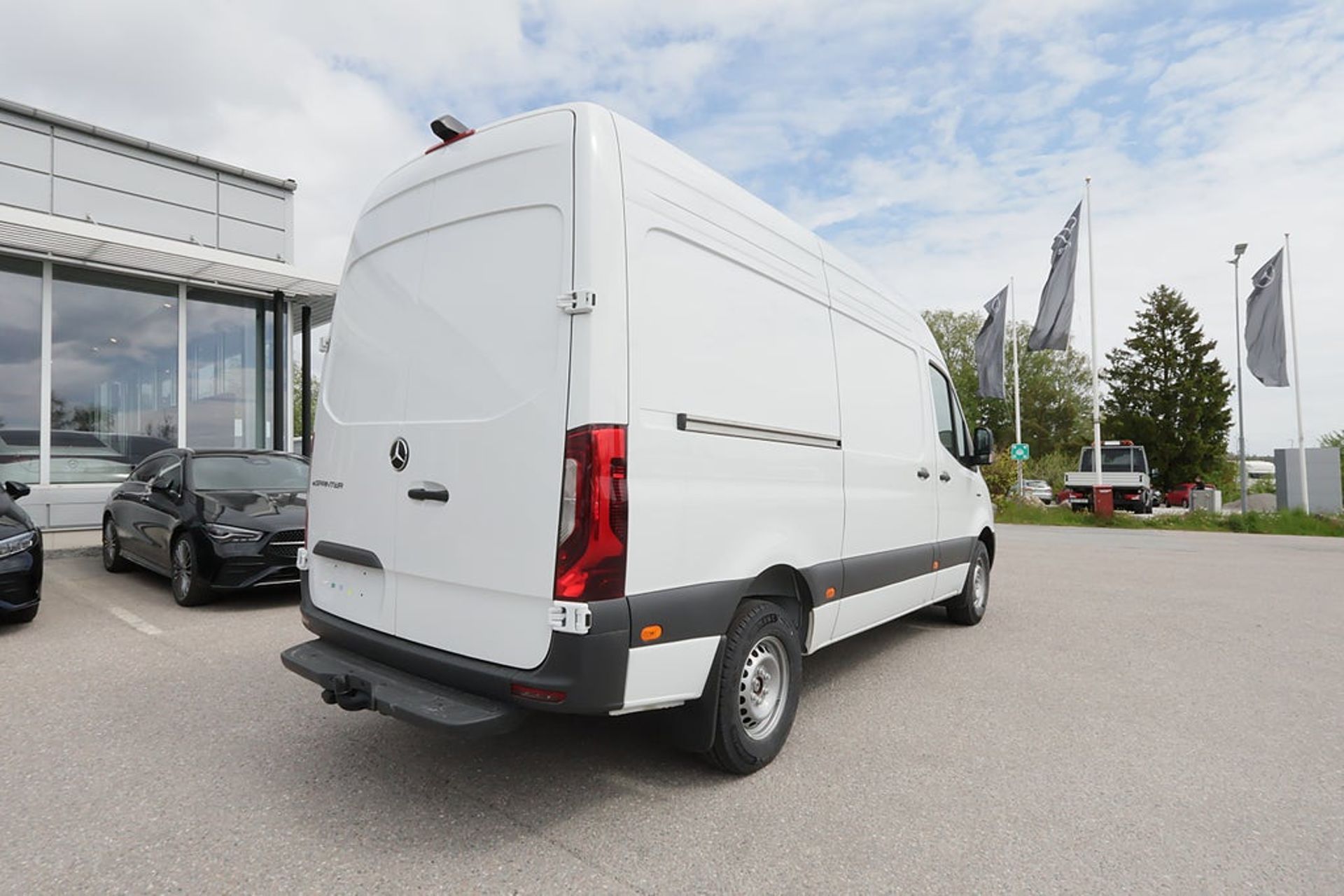Mercedes-Benz eSprinter 414 Skåp A2 PRO 2025, bild 6/10