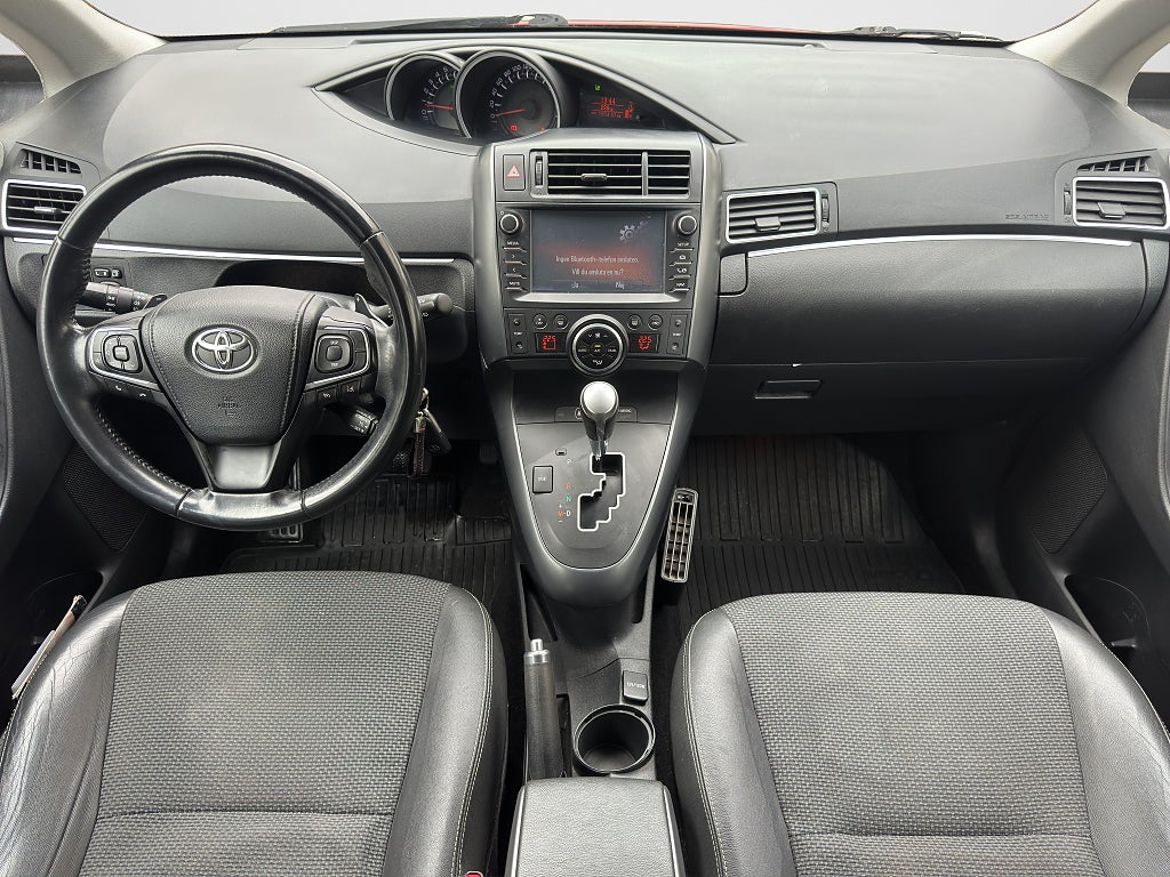 Toyota Verso, bild 12 av 21