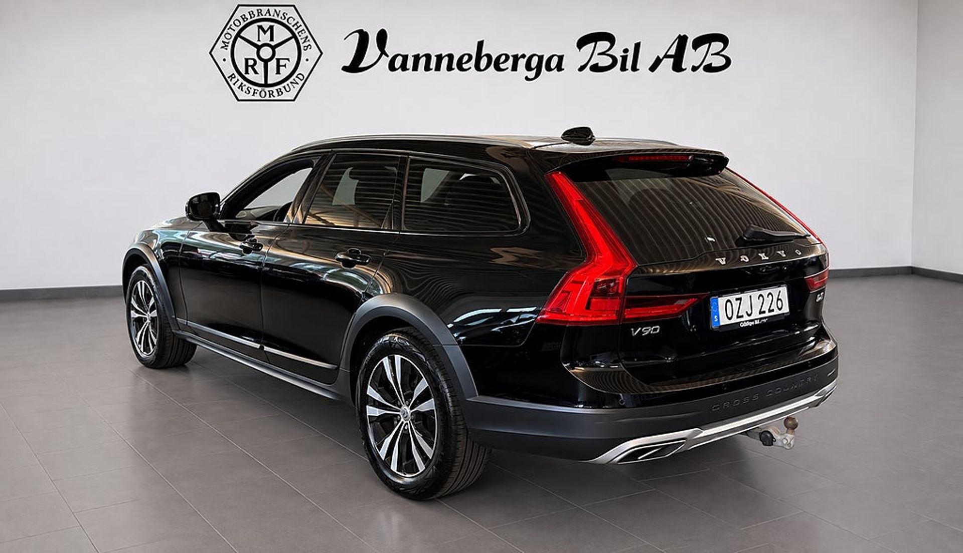 Volvo V90 Cross Country 2018, kuva 4/7
