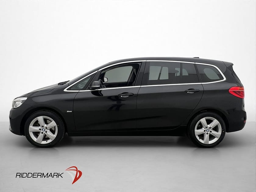 Bild 5 av BMW 2 Series Active/Gran Tourer/Gran Coupé 220D xDrive GT Sport line 7-Sits Pano HUD HiFi Navi Drag