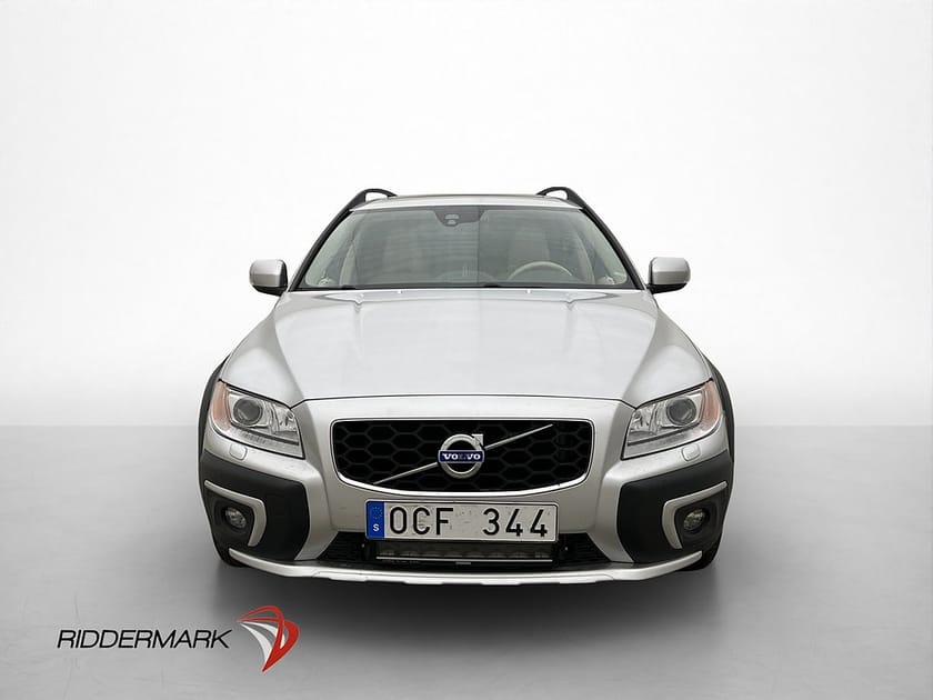Bild 2 av Volvo XC70 D5  AWD 215hk Momentum D-Värmare Drag Skinn