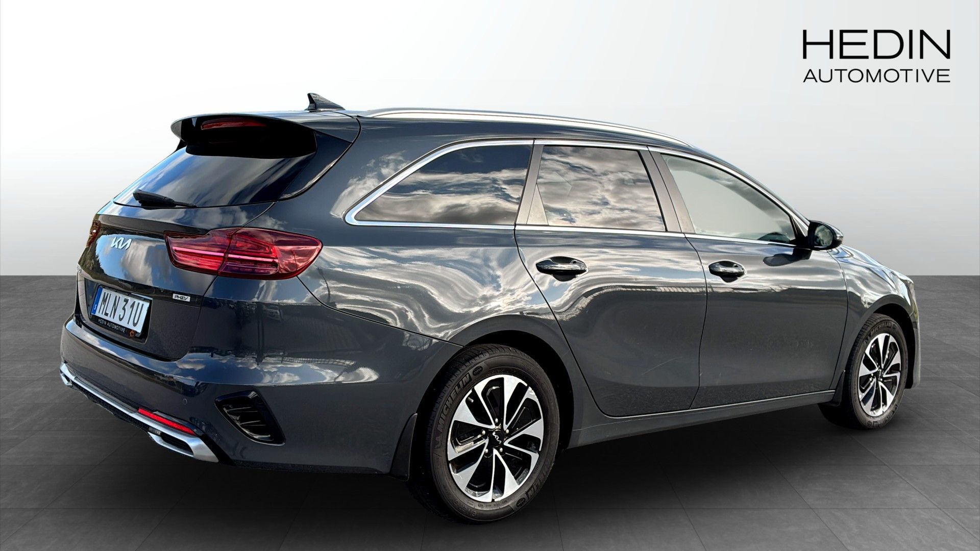 Kia Ceed Sportswagon Plug-in Hybrid 2022, bild 2/10