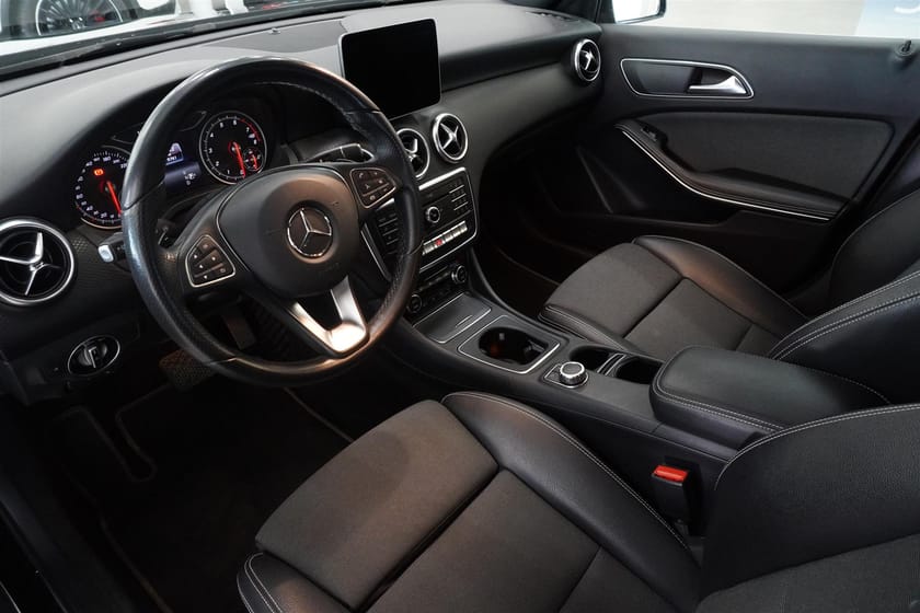 Bild 2 av Mercedes-Benz A 180