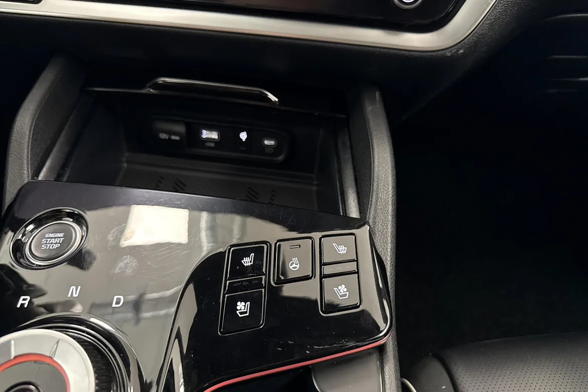 picture of a car