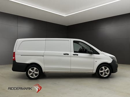 Mercedes-Benz Vito 114 CDI 4MATIC 2.8t L2 Värmare Farthållare Drag