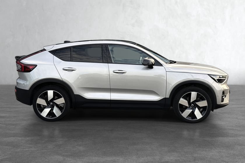 Bilde 4 av Volvo C40 Recharge 4x4 Ultimate/ Forvarming/ Glasstak / Hengerfeste / H&K