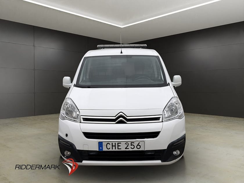 Bild 5 av Citroën Berlingo Van Increased Payload Ny-Kamrem Värmare Drag PDC V-Inredd Moms