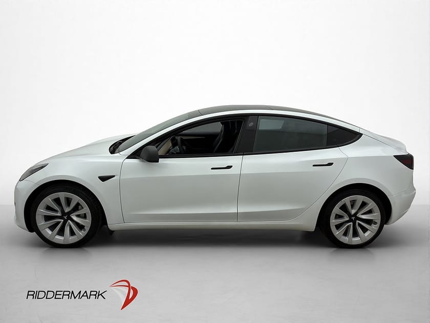 Bild 5 av Tesla Model 3 Standard Range Plus 325hk Kamera Pano Svensksåld