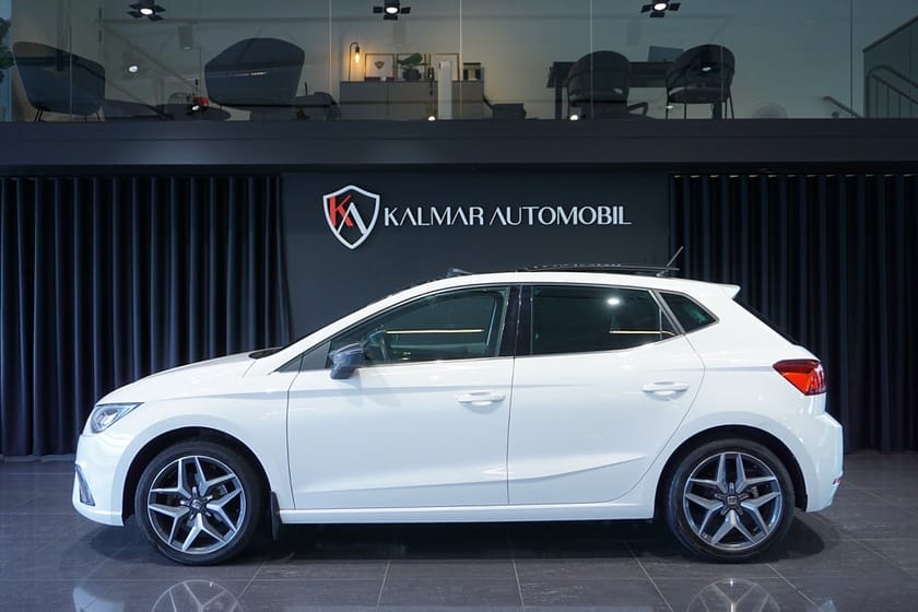 Bild 3 av SEAT Ibiza 1.0 TSI Xcellence 115hk Panorama Keyless Kamera Led