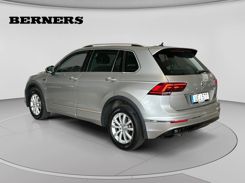 Bild 3 av Volkswagen Tiguan 2.0 TDI 4Motion R-line Drag/värmare