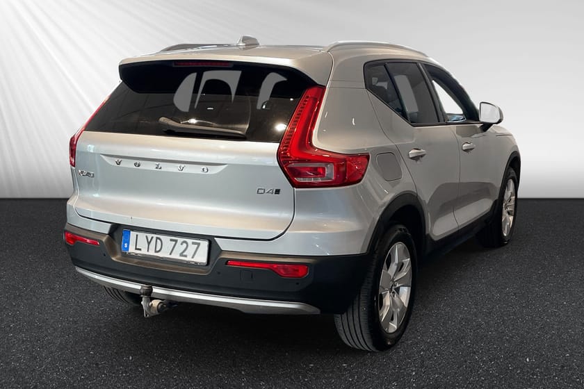 Bild 4 av Volvo XC40 D4 AWD Momentum Intro Edition