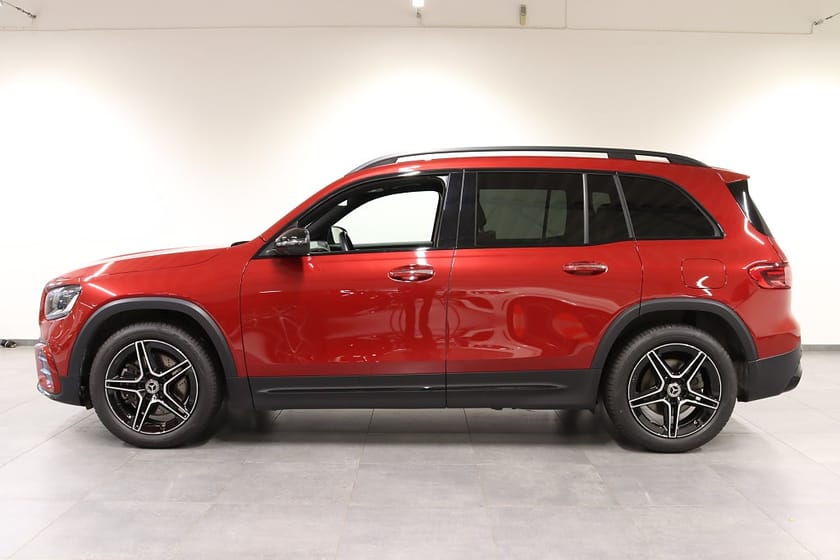 Bild 3 av Mercedes-Benz GLB 220 d 4MATIC