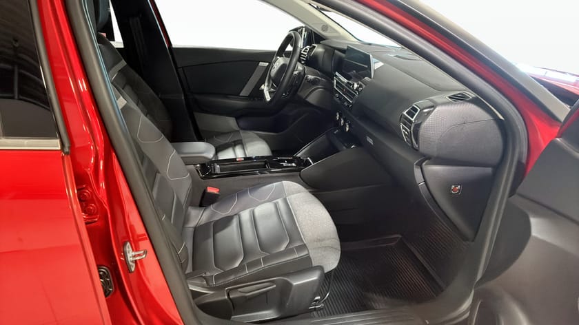 Bild 3 av Citroën C4 SHINE 1.2 PureTech EAT, 155hk,