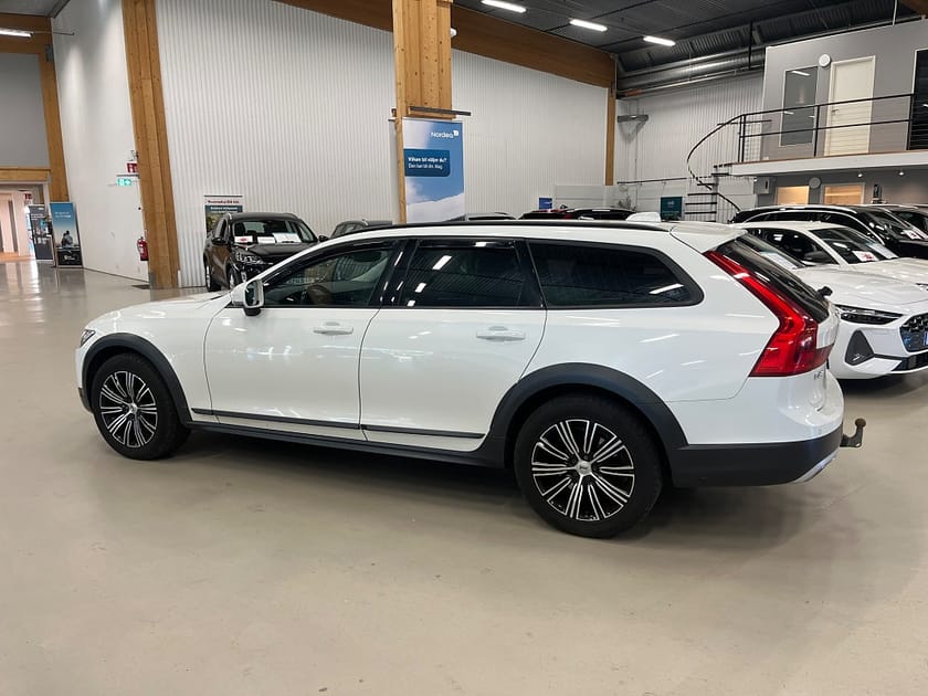 Bild 3 av Volvo V90 Cross Country