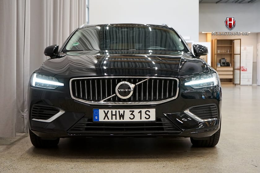 Bild 5 av Volvo V60 Recharge T6 AWD Core Läder Drag Pvärme Kamera BLIS MOMS