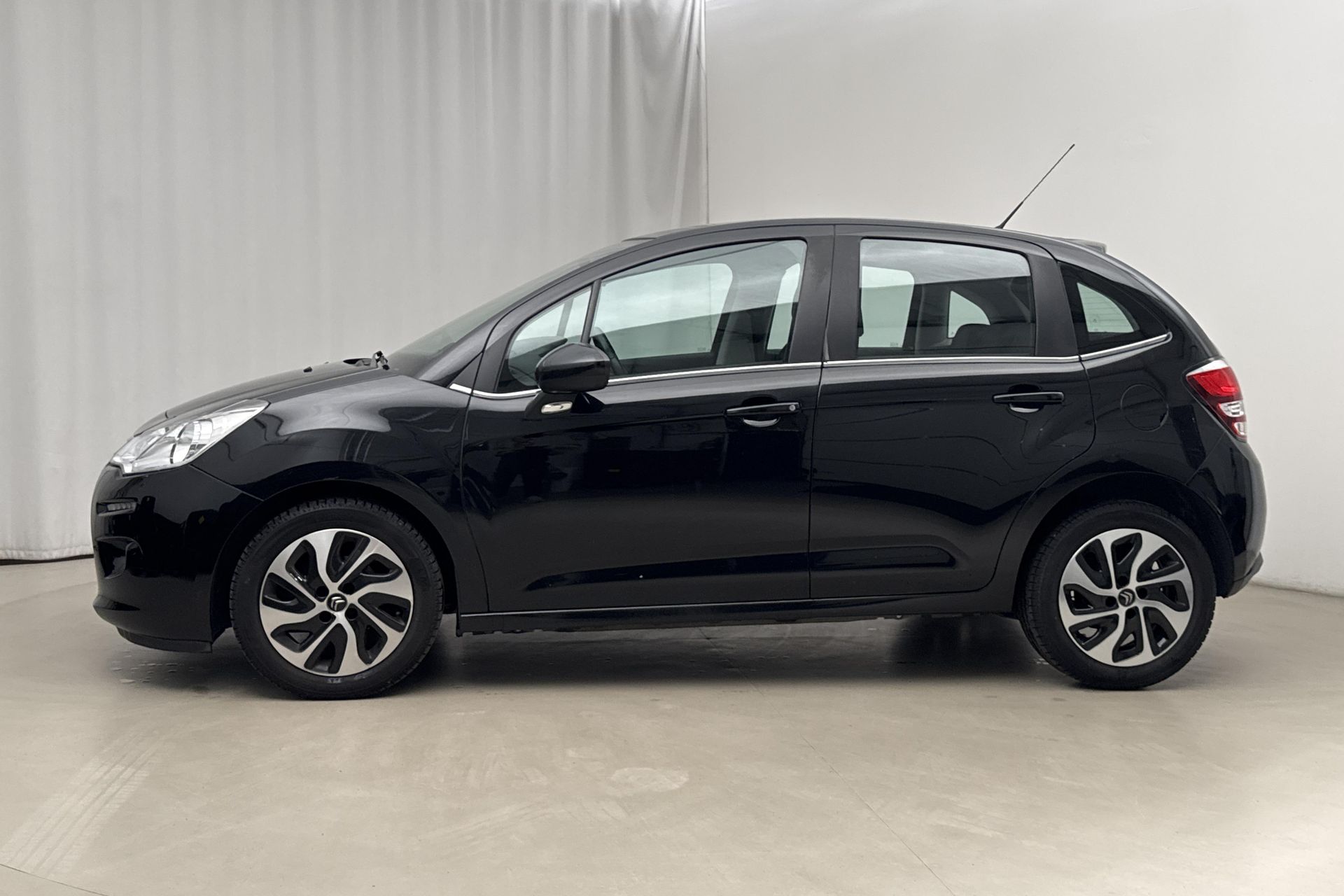 Citroen C3 1.2 PureTech VTi 82 2016, bild 2/10