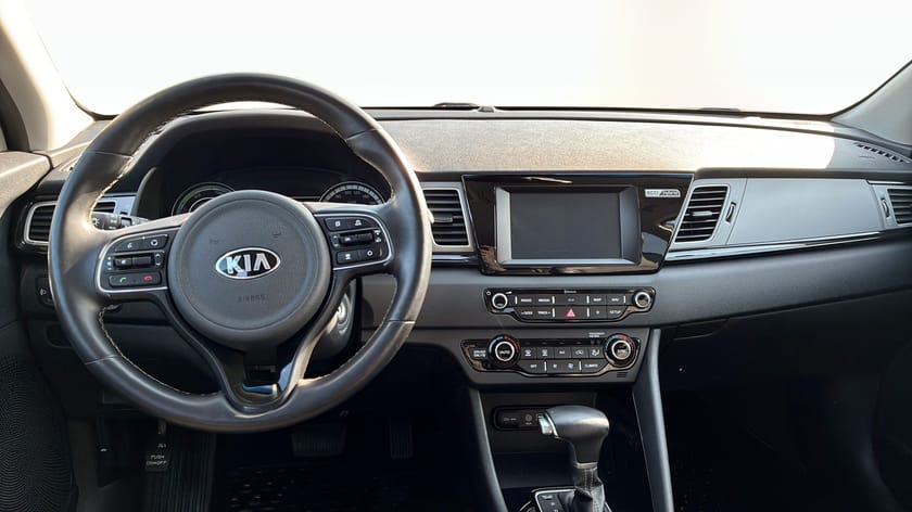Bild 4 av Kia Niro Hybrid Advance plus 1 1.6 DCT Advance Plus 1