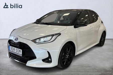 Toyota Yaris Hybrid 1,5 5D Style Bi-tone / LED ramp