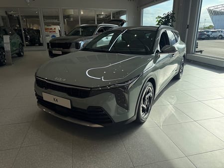 Kia K4 Sportswagon SW 1.6 T-GDI DCT Advance *OMG LEV*