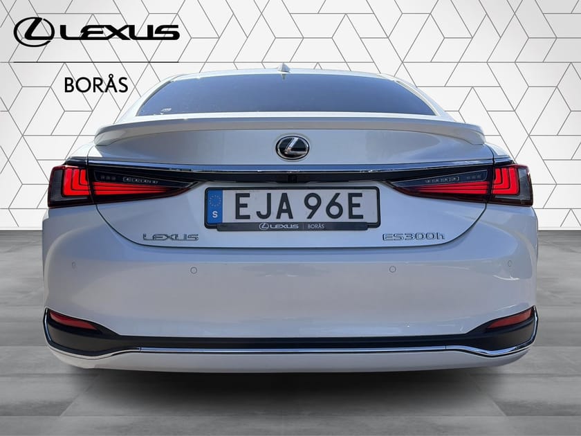 Bild 4 av Lexus ES 300h Luxury Mark Levinson