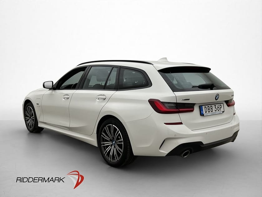 Bild 5 av BMW 330e xDrive Touring 292hk M Sport Rattvärme 3-Zons P-Sensorer