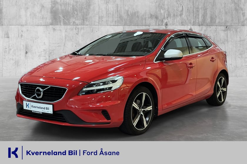 Bilde 1 av Volvo V40 D2 R-Design Cruise/R-kam/Bluetooth/Krok
