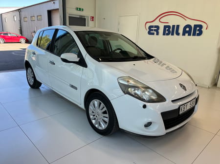 Renault Clio  Halvkombi