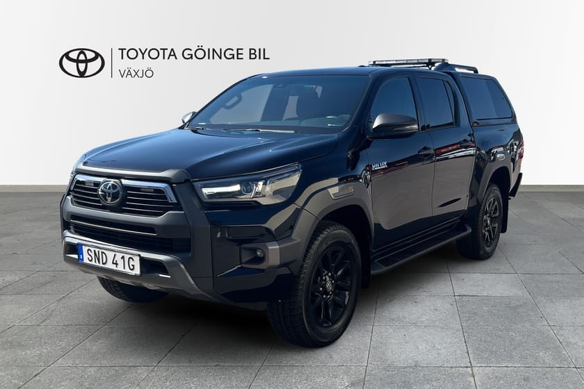 Bild 1 av Toyota Hilux Dubbelhytt Invincible Teknikpaket D-CAB 2,8 4WD JBL SKINN